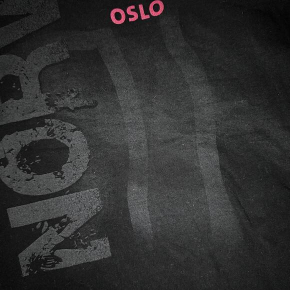 Hard Rock Café 🎸 “Oslo, Norway” Flag Logo Tee – Size XL - Picture 5 of 5